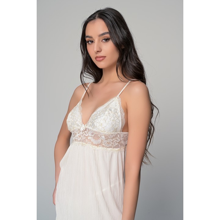 Νυχτικό με Ύφασμα Πλισέ και Δαντέλα Σετ με Ασορτί String - Ιβουάρ