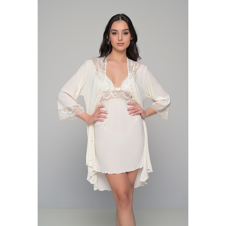 Νυχτικό με Ύφασμα Πλισέ και Δαντέλα Σετ με Ασορτί String - Ιβουάρ