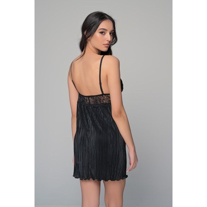 Νυχτικό με Ύφασμα Πλισέ και Δαντέλα Σετ με Ασορτί String - Μαύρο