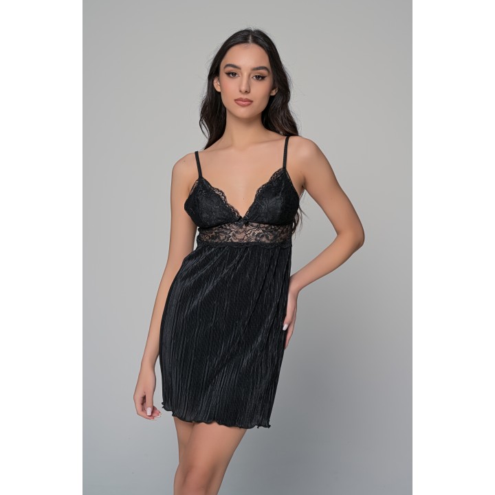 Νυχτικό με Ύφασμα Πλισέ και Δαντέλα Σετ με Ασορτί String - Μαύρο